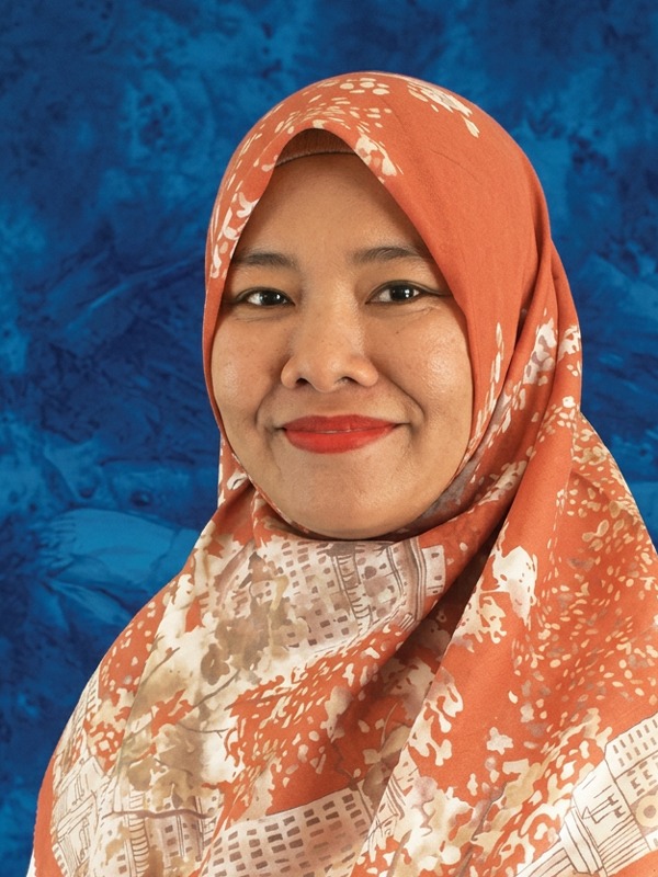 Portrait of Erika Arisetiana Dewi